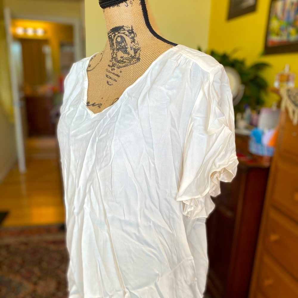 COPY - - Loft shirt, brand new - viscose